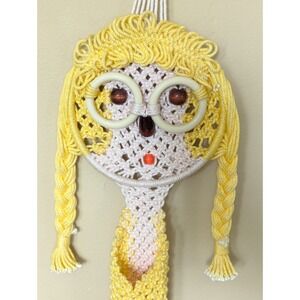 Vtg Macrame Crochet Lady Doll Glasses Wall Hanging Kitchy Whimsical Decor Quirky